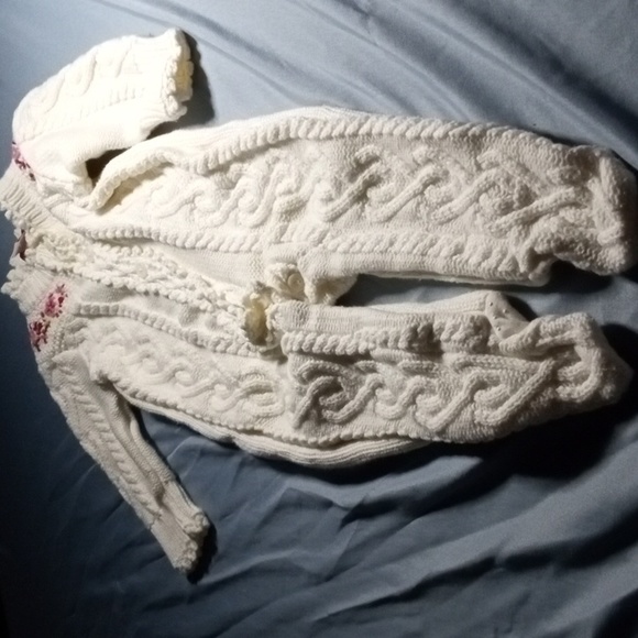 Like New, Baby Gap 3-6 Months Cable Knit Sweater Footed Onesie Coverall - Picture 3 of 13